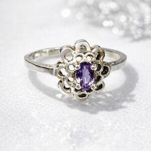 Vintage Avon 925 Sterling Silver Amethyst Flower Ring Size 6 w/ Box 1.92g